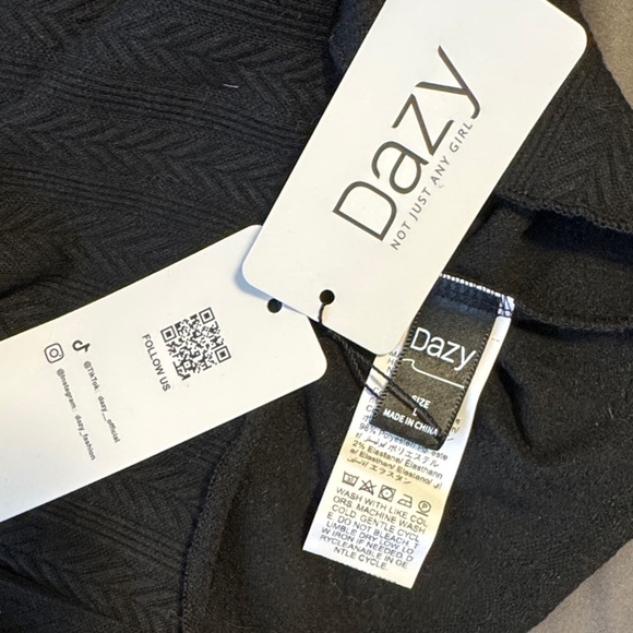 Dazy Black Cropped Cardigan w/ Heart Buttons - Picture 3 of 3